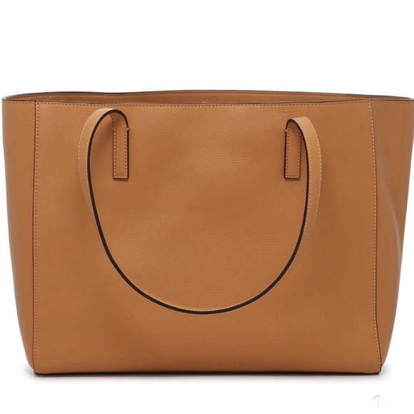 Alexander McQueen Leather Logo Tote - Picture 3 of 7